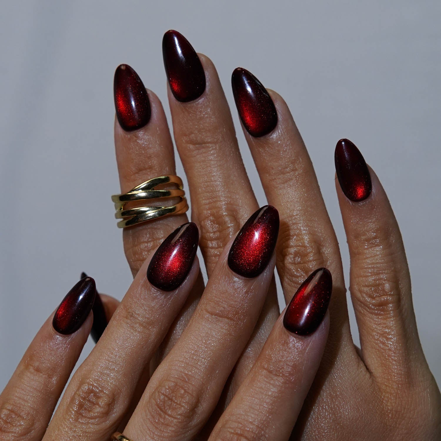 Burgundy Cat's Eye