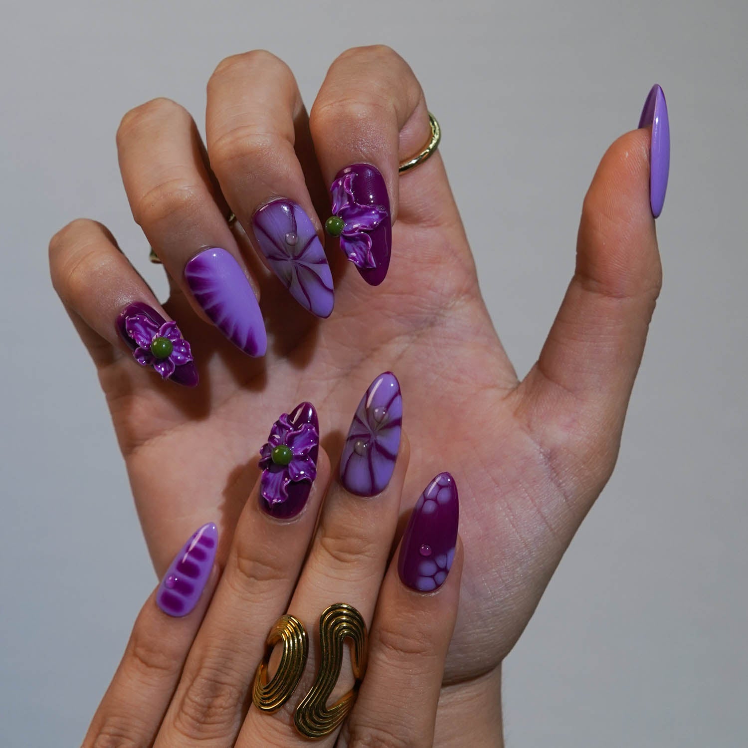 5-Ciondolo viola