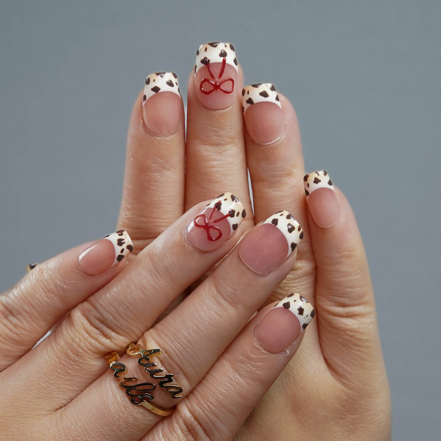 54-Leopard bow