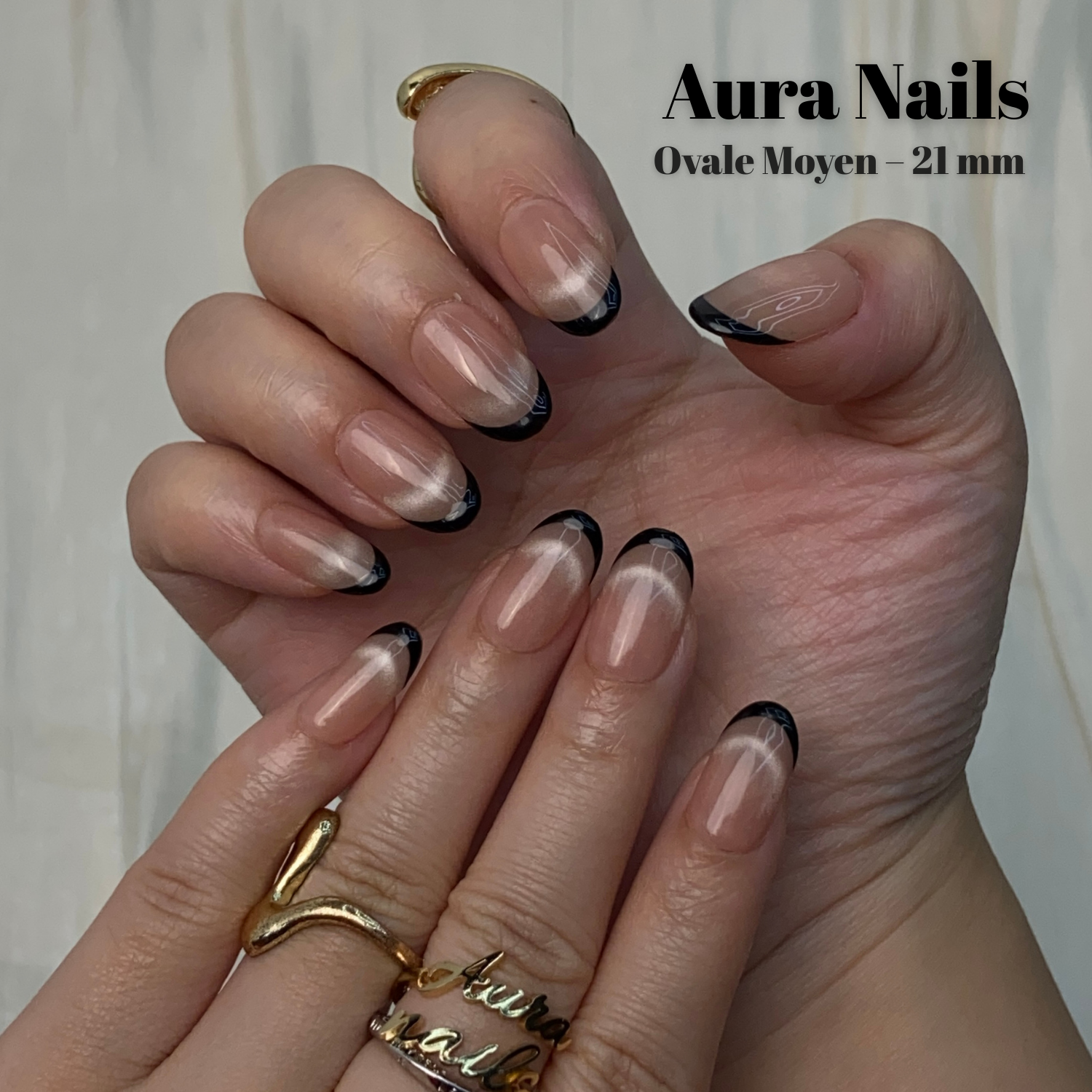 Black French Oval- N°103