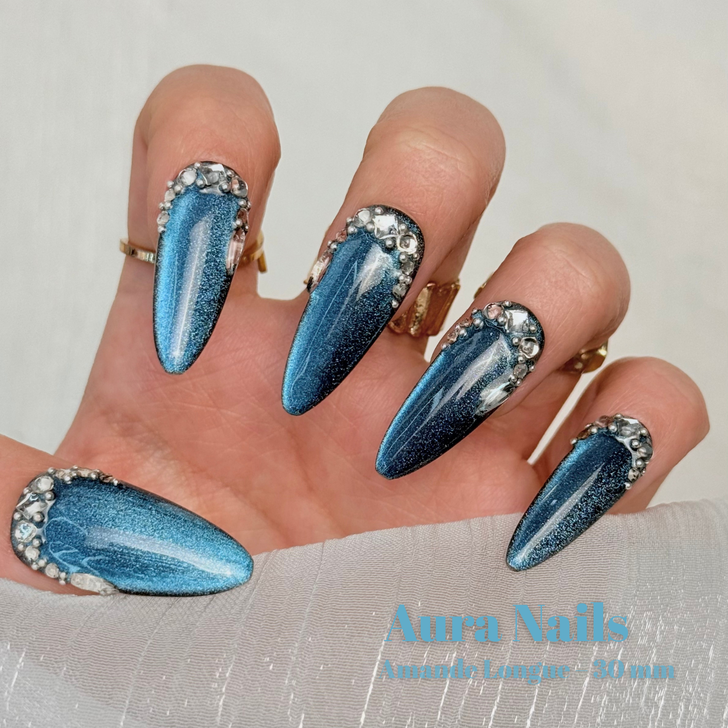 Deep Blue Stardust - N°220