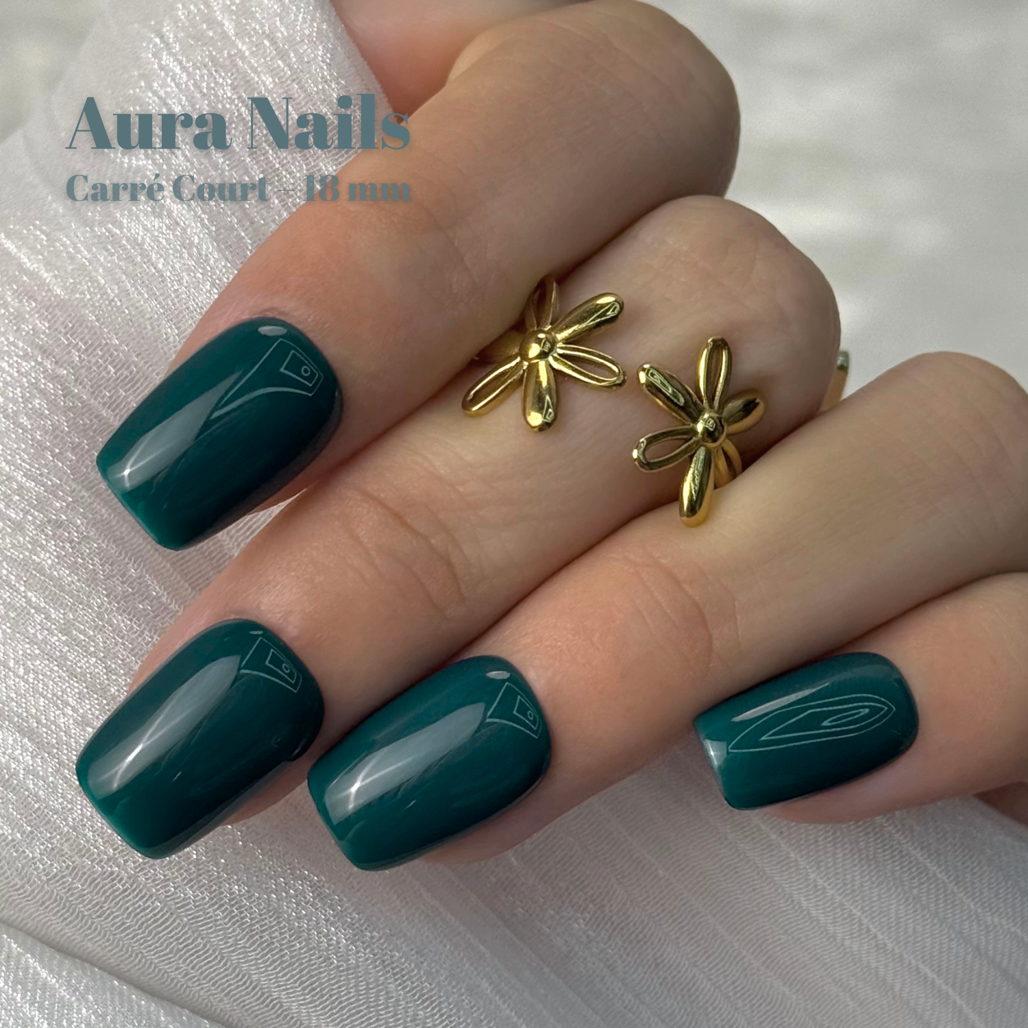 Carré turquoise N°252