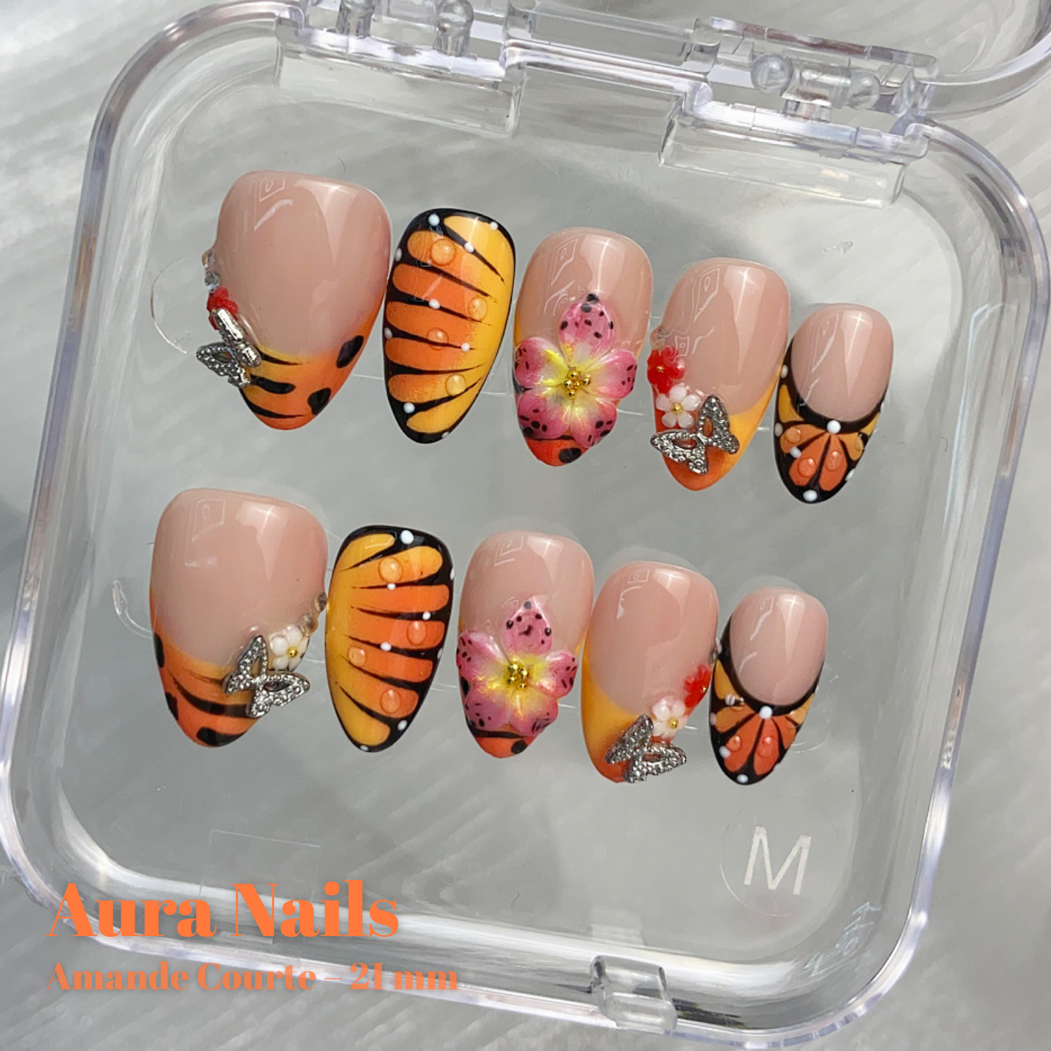 Butterfly Bloom N°306